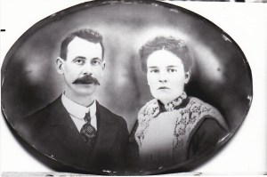 Alvine et Joseph Genest, en 1903.